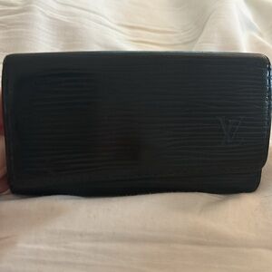 Louis Vuitton Epi Key Holder
